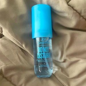 Sol de Janeiro 🩵 Do Not Disturb